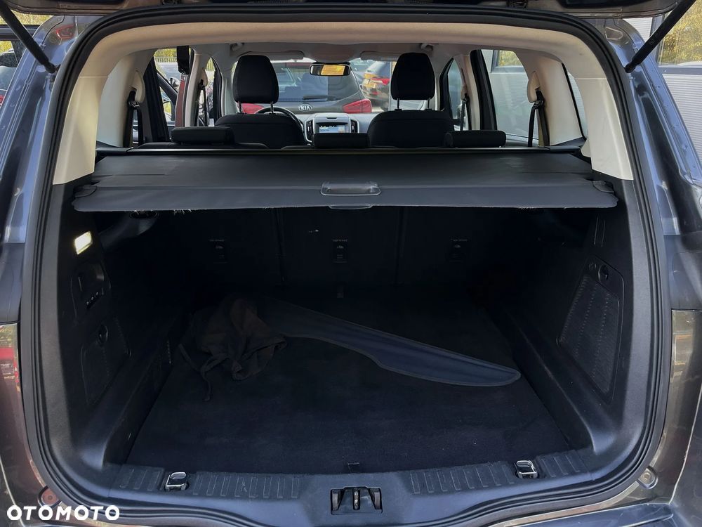 Ford S-Max 2.0 EcoBoost Titanium - 36