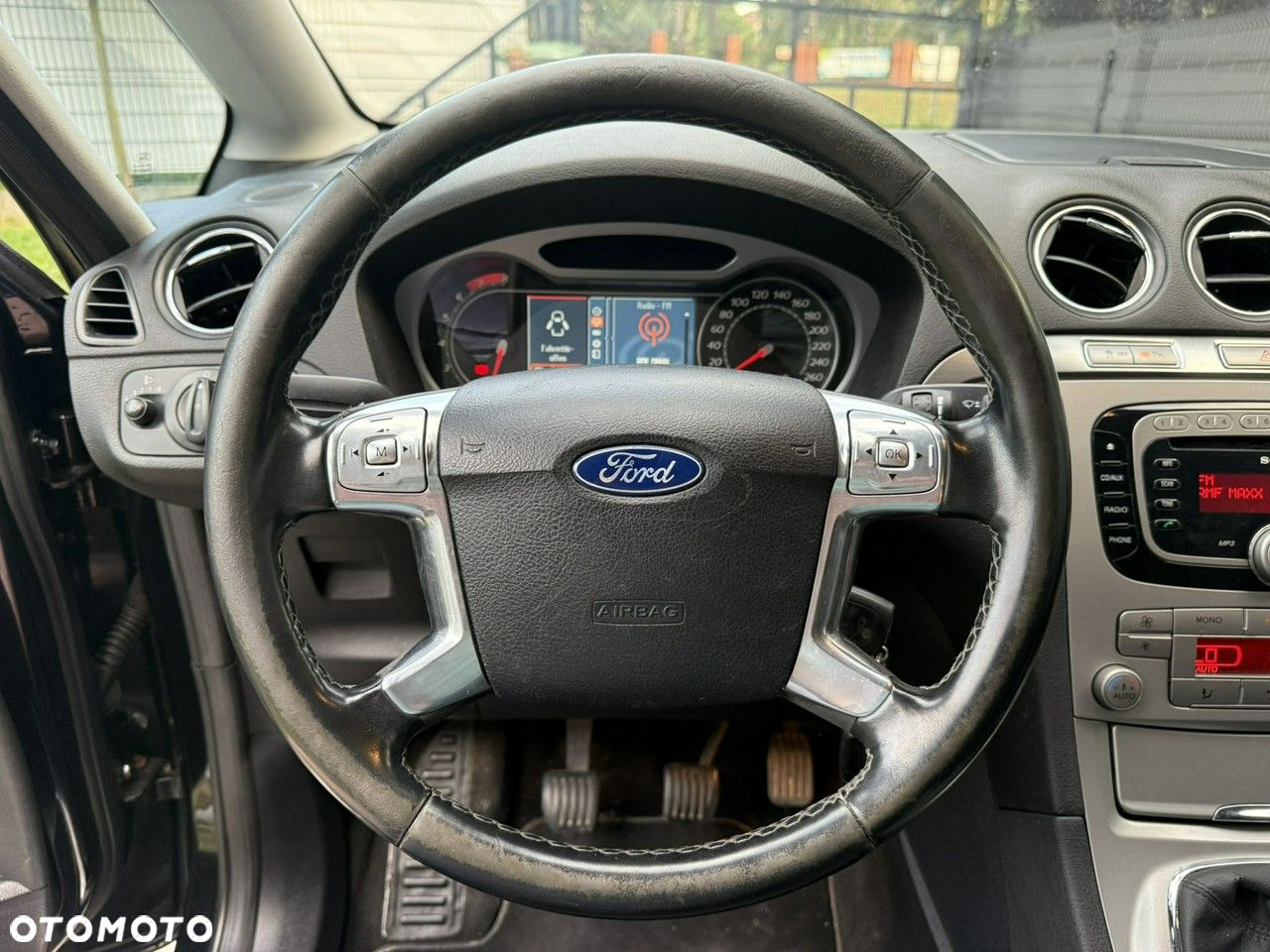 Ford S-Max - 18
