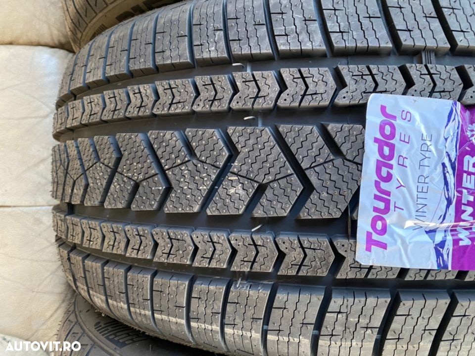 vand set anvelope 275/40/21-315/35/21 tourador de iarnă noi - 4