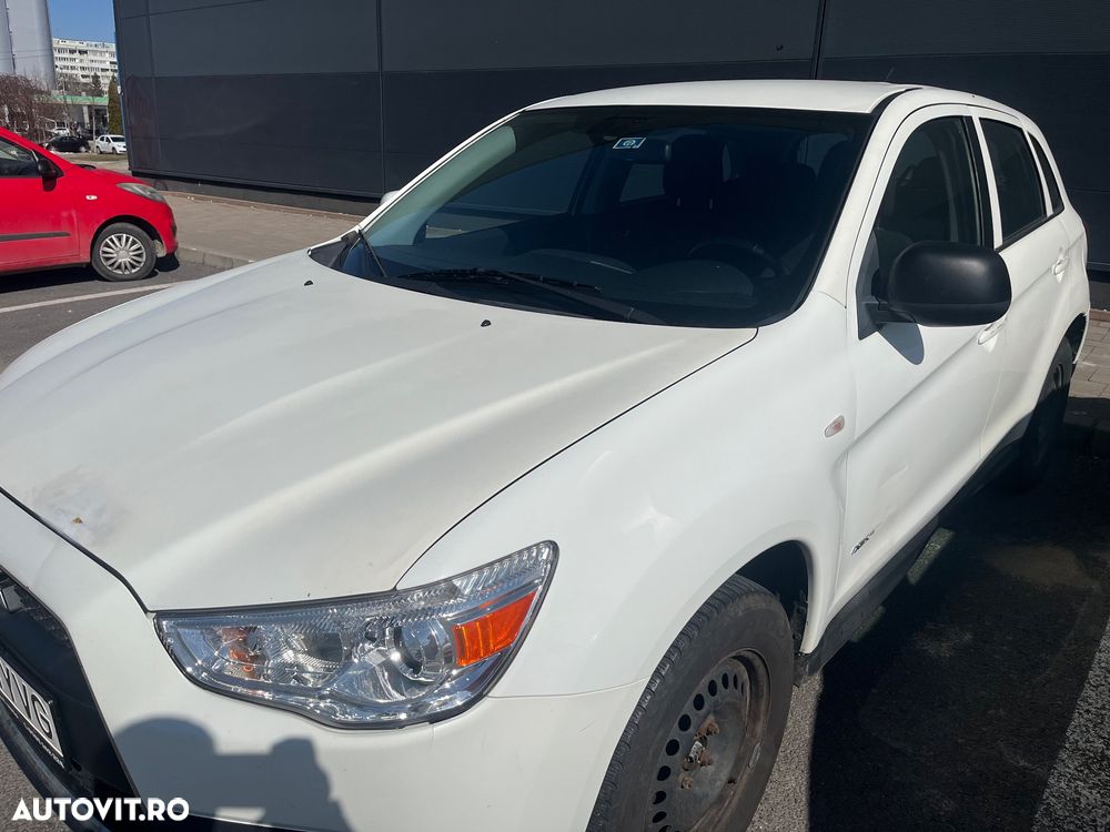 Mitsubishi ASX 1.8 DID 4WD Invite A13 - 8