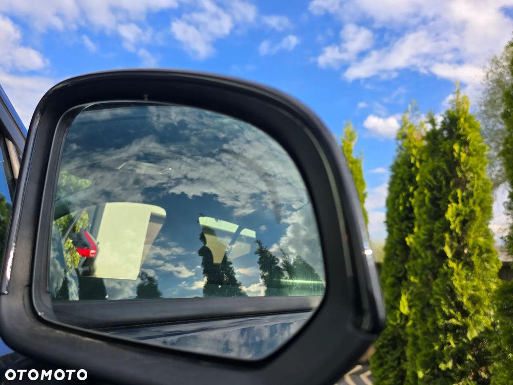 Volvo XC 40 T2 Momentum Pro - 22