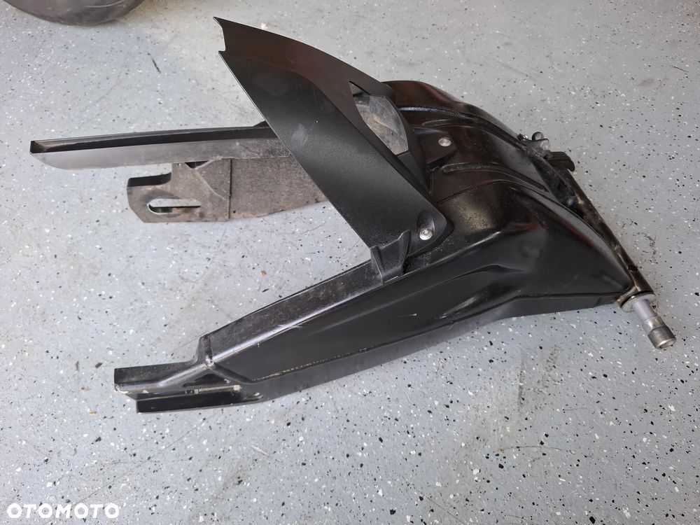 BMW S1000RR S1000R wahacz - 2