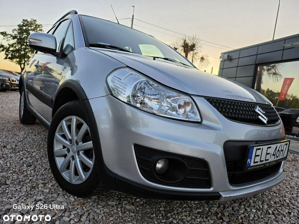 Suzuki SX4 - 4