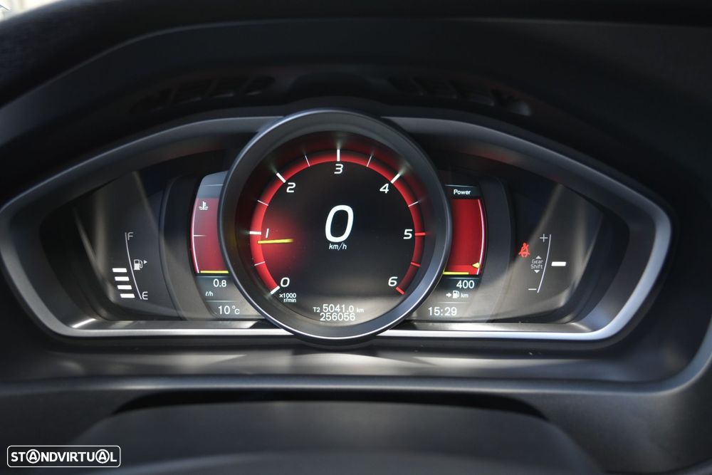 Volvo V40 1.6 D2 Momentum Eco - 21