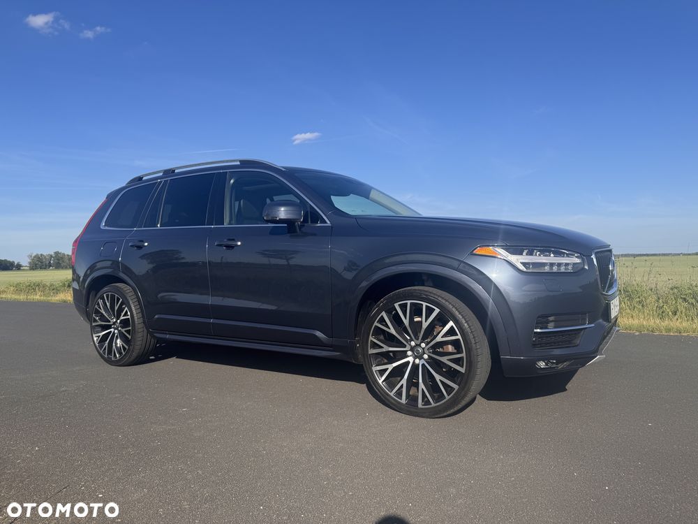 Volvo XC 90 - 7
