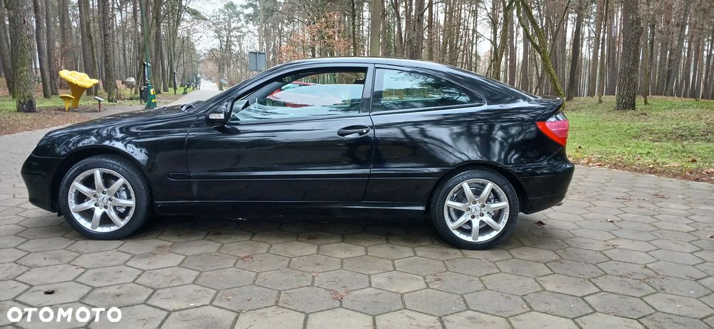 Mercedes-Benz Klasa C 200 Kompressor Sportcoupe - 6