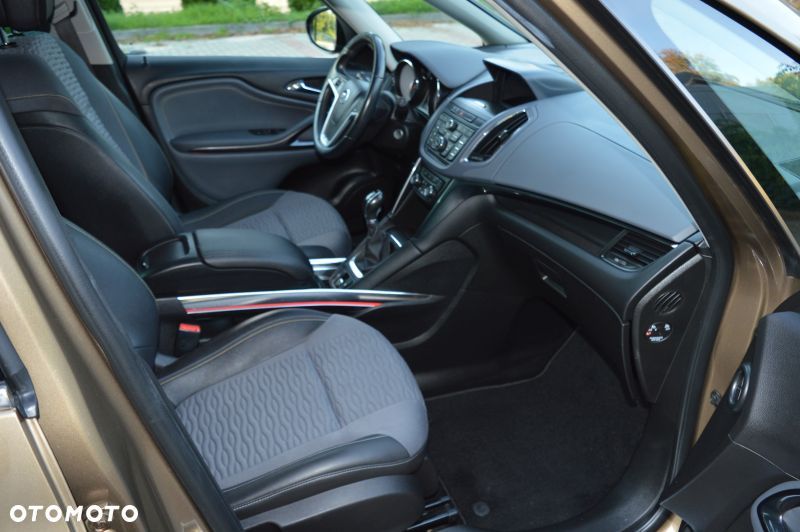 Opel Zafira - 22