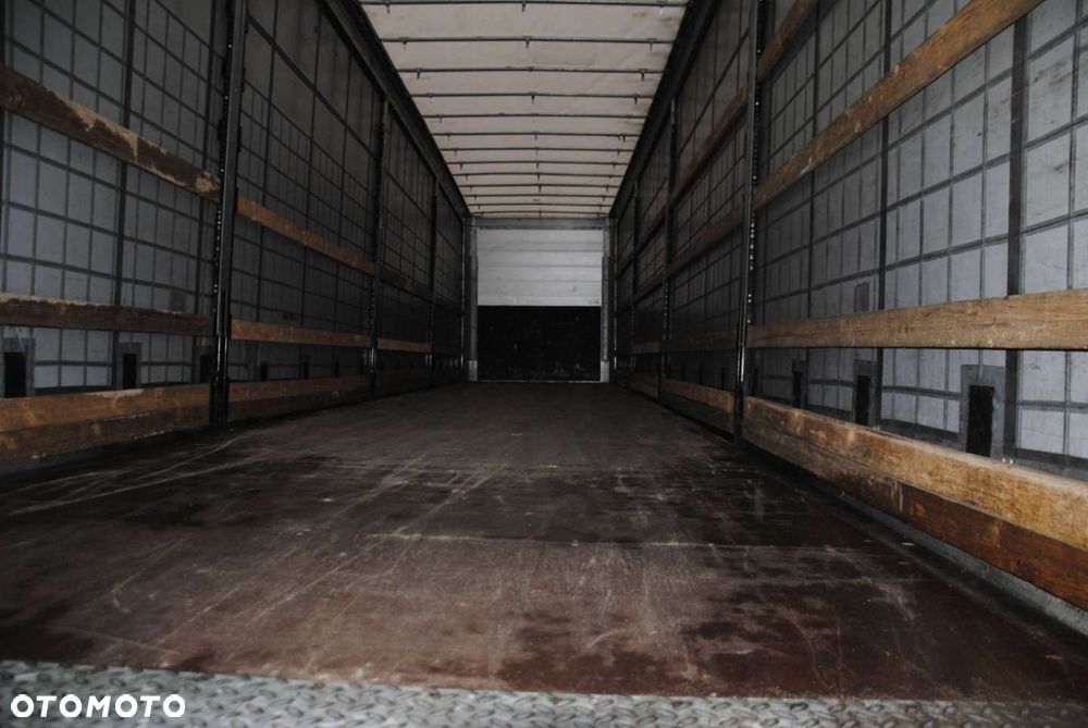 Schmitz Cargobull Varios Mega, podnoszona oś - 9