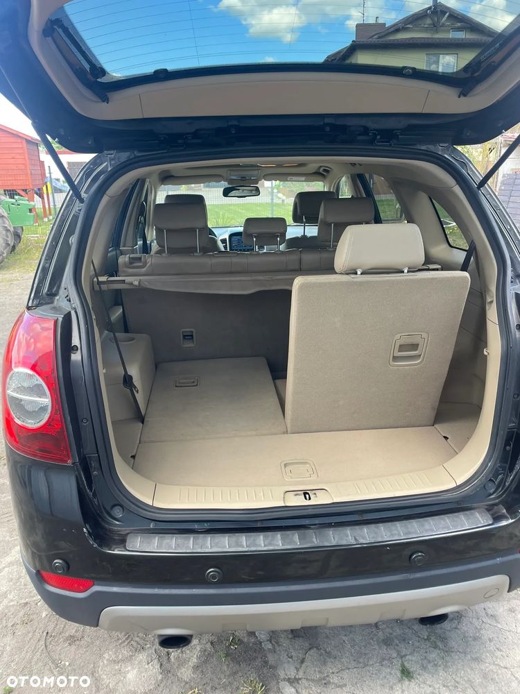 Chevrolet Captiva 2.0 d Base - 8