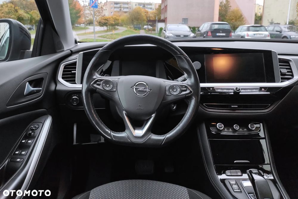 Opel Grandland X 1.2 T GPF Elegance Business Pack S&S - 4
