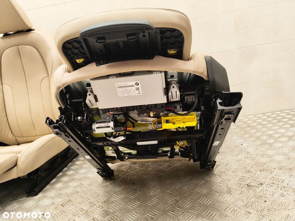 BMW X1 F48 ŚRODEK FOTELE KANAPA BOCZKI TAPICERKA SKÓRA ELEKTRYKA PAMIĘĆ - 6