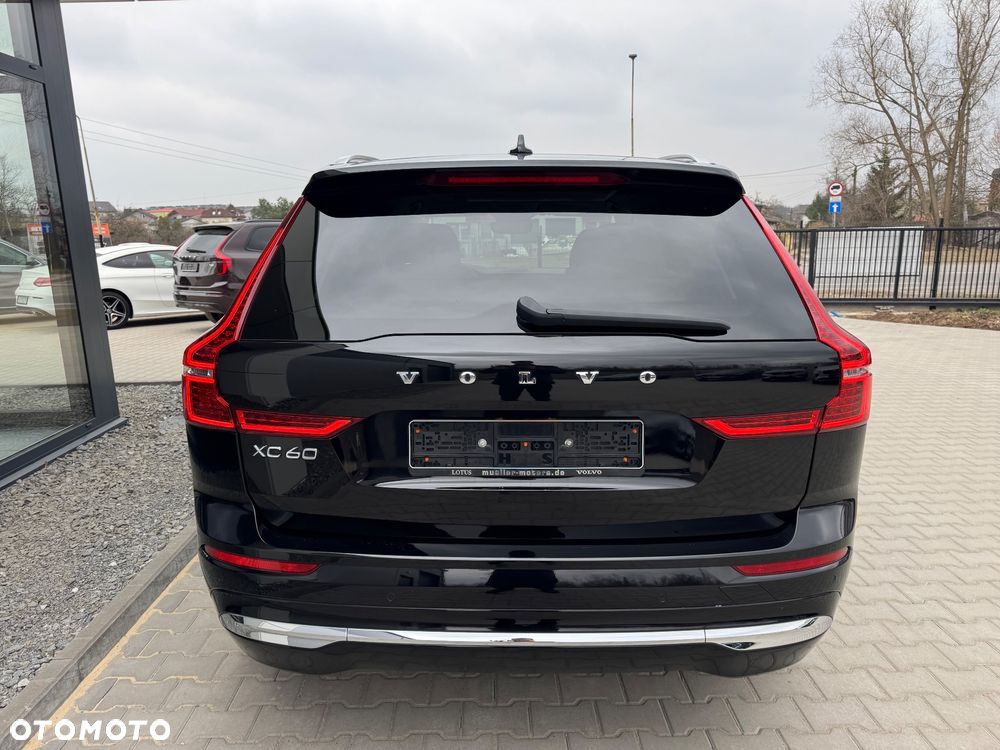 Volvo XC 60 B4 D Plus Bright - 4