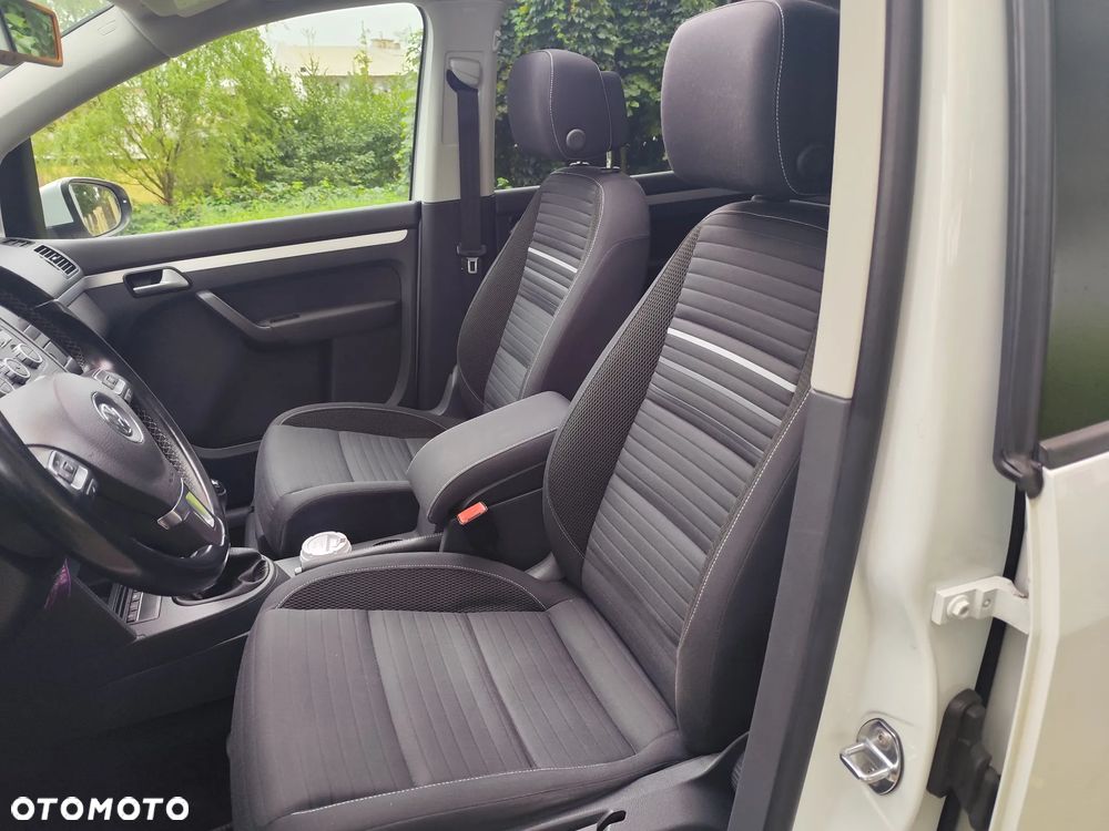 Volkswagen Touran 2.0 TDI DPF Highline Perfectline - 18