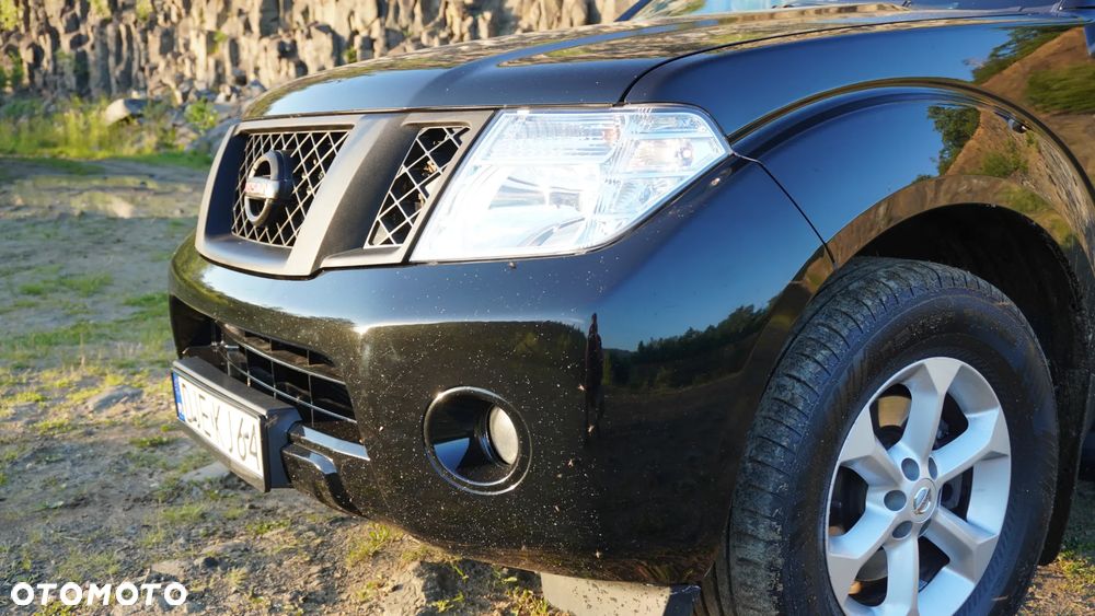Nissan Pathfinder 2.5 D SE - 6