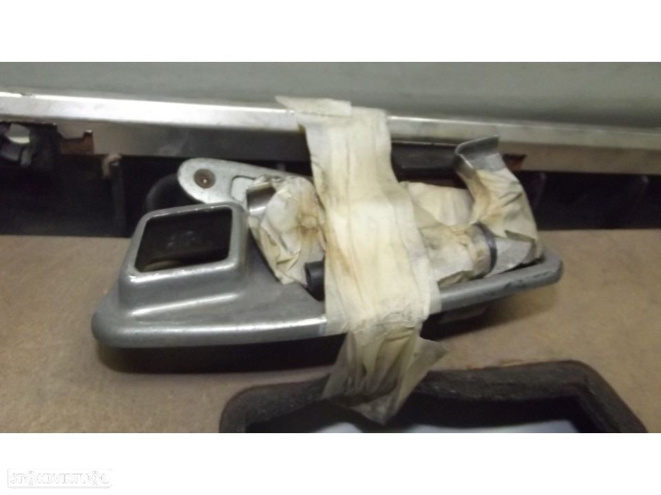 Mercedes 280 se w 116 quartela traseira c/acessorios - 4