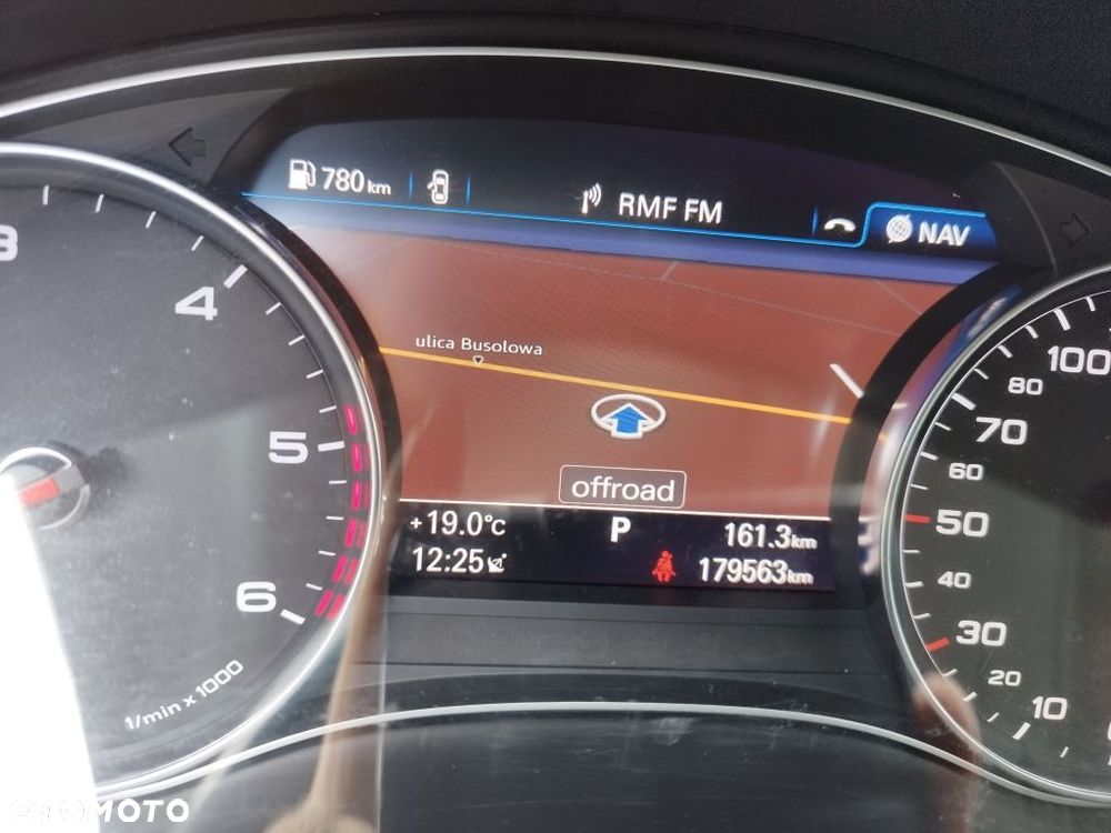 Audi A6 Avant 2.0 TDI Ultra S tronic - 16
