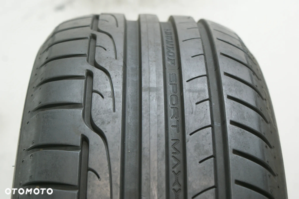 205/55R16 DUNLOP SPORT MAXX RT , 7,4mm 2024r B2063