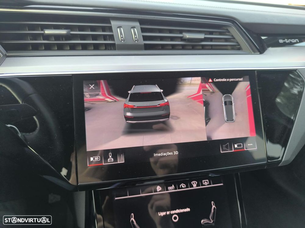 Audi e-tron 55 quattro S line - 54