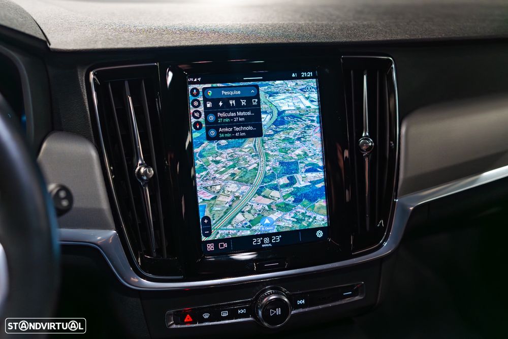 Volvo V90 2.0 T8 PHEV Inscription Expression AWD - 17