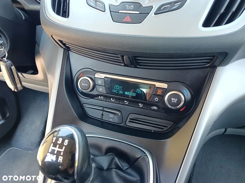 Ford C-MAX 1.6 Ti-VCT SYNC Edition - 21
