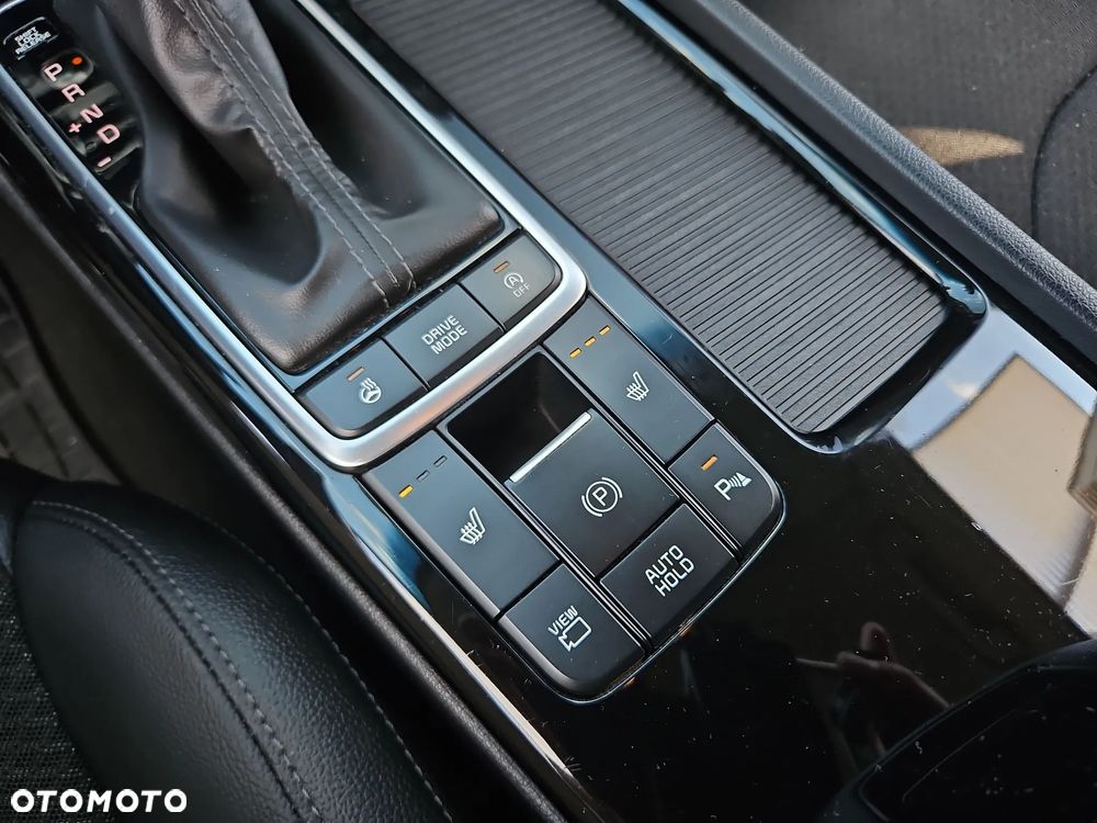 Kia Optima 1.6 T-GDI L DCT - 25