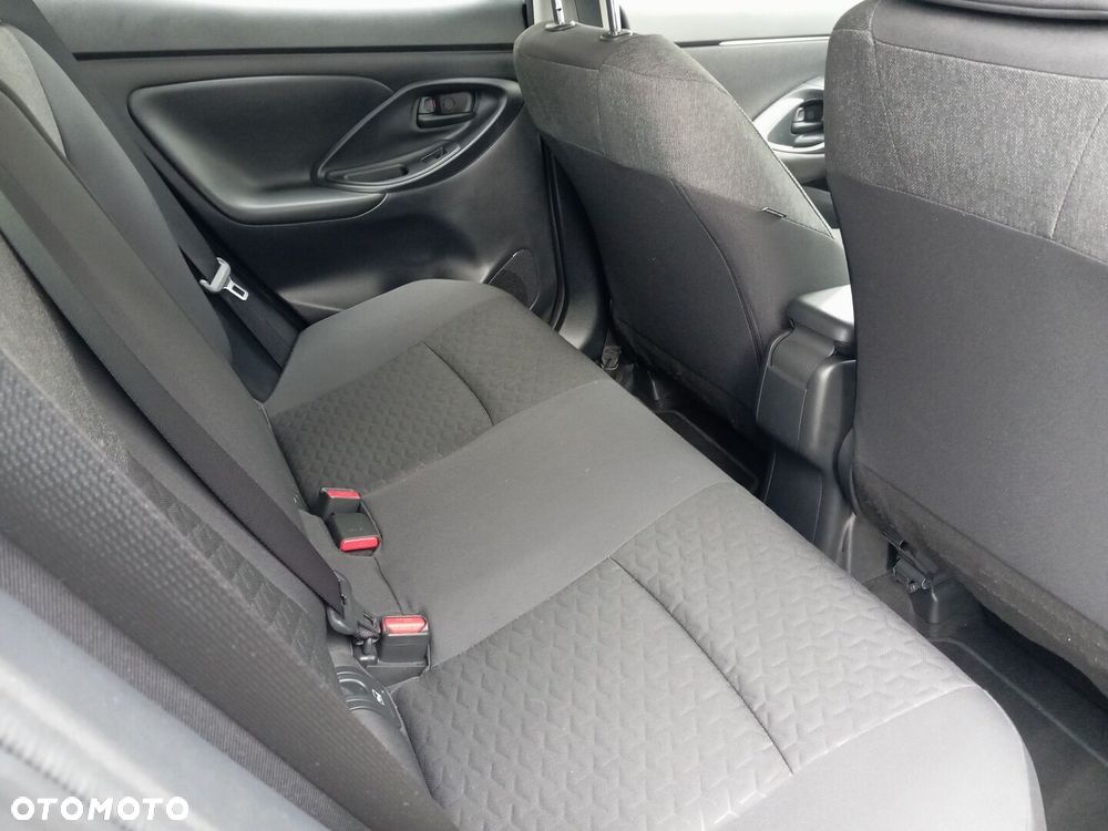 Toyota Yaris Cross Hybrid 1.5 Comfort - 13