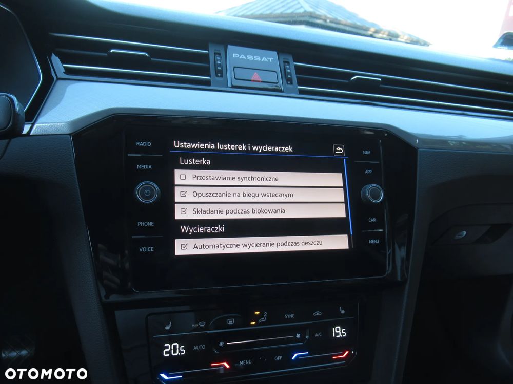 Volkswagen Passat 1.5 TSI EVO Business - 26