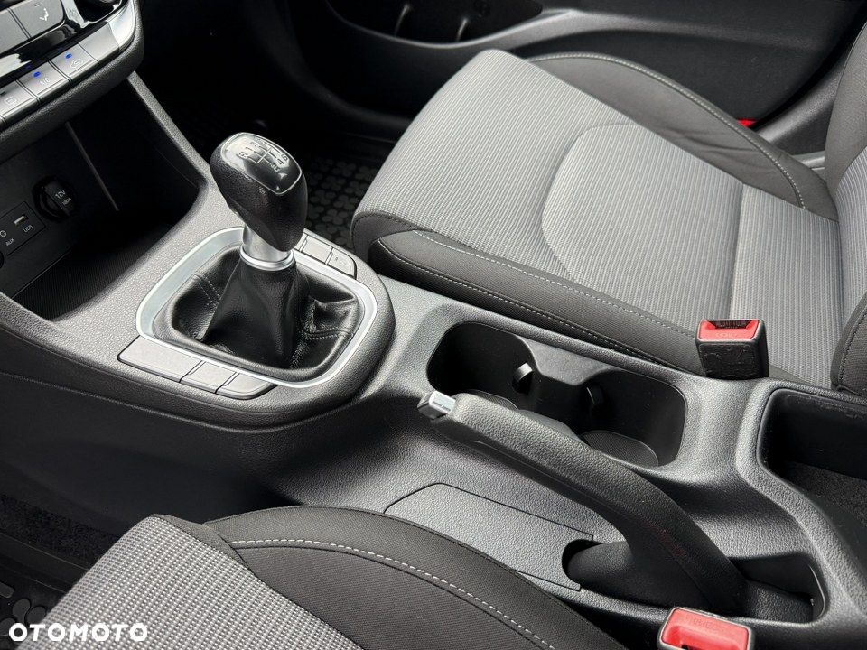 Hyundai i30 1.4 Passion Plus - 25