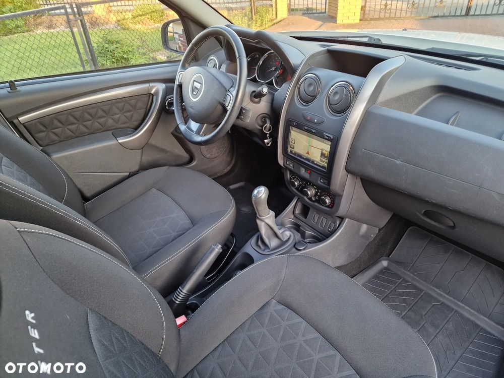 Dacia Duster 1.6 SL Garmin - 17