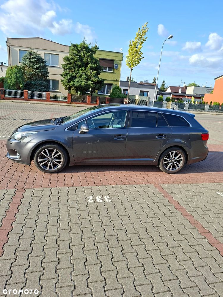 Toyota Avensis 1.8 Business Edition - 27