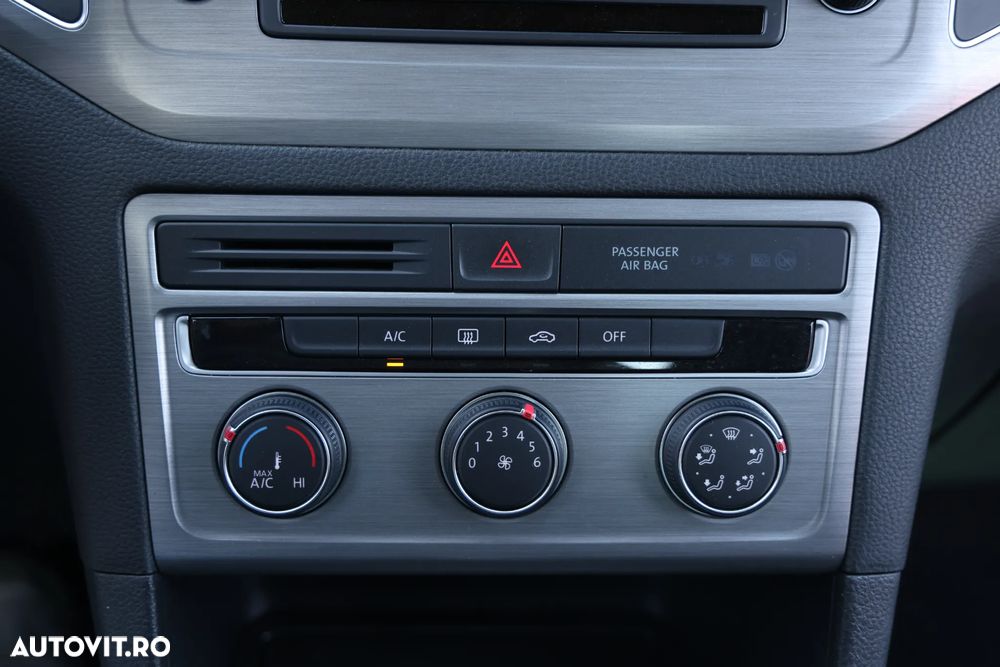 Volkswagen Golf 1.6 TDI DPF BMT DSG Trendline - 14