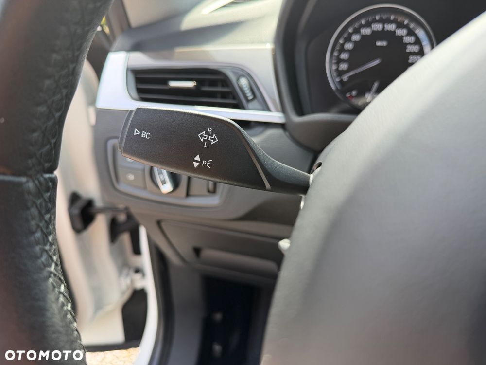 BMW X1 xDrive18d xLine sport - 26