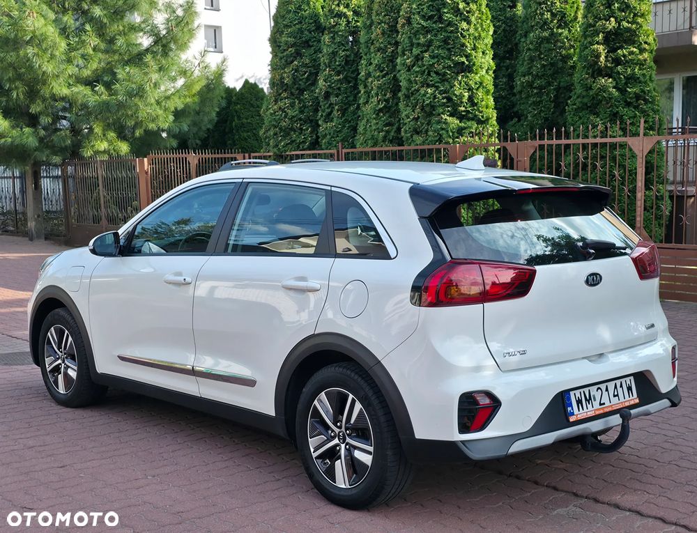 Kia Niro 1.6 GDI Plug-in Hybrid M - 12