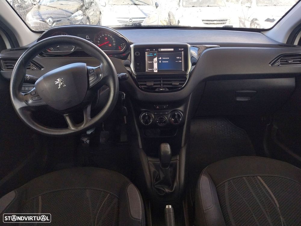 Peugeot 208 1.2 VTi Access - 5