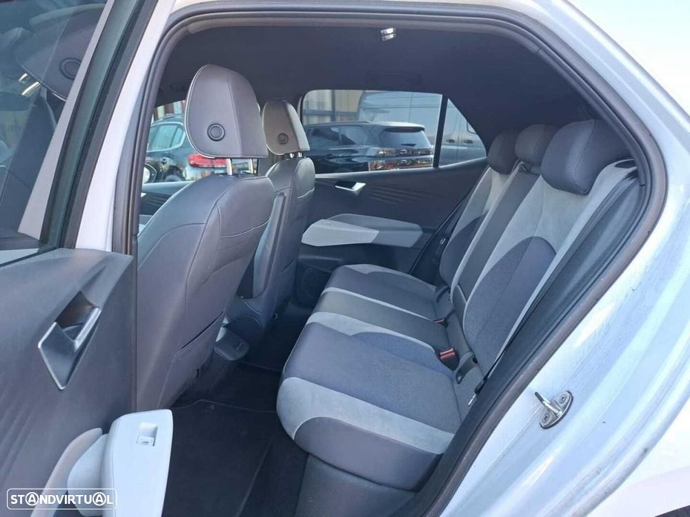 VW ID.3 58 kWh 1st - 10