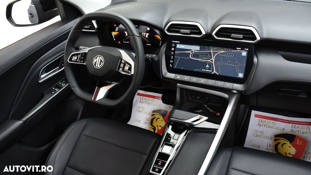MG ZS HEV Hybrid+ Luxury - 8