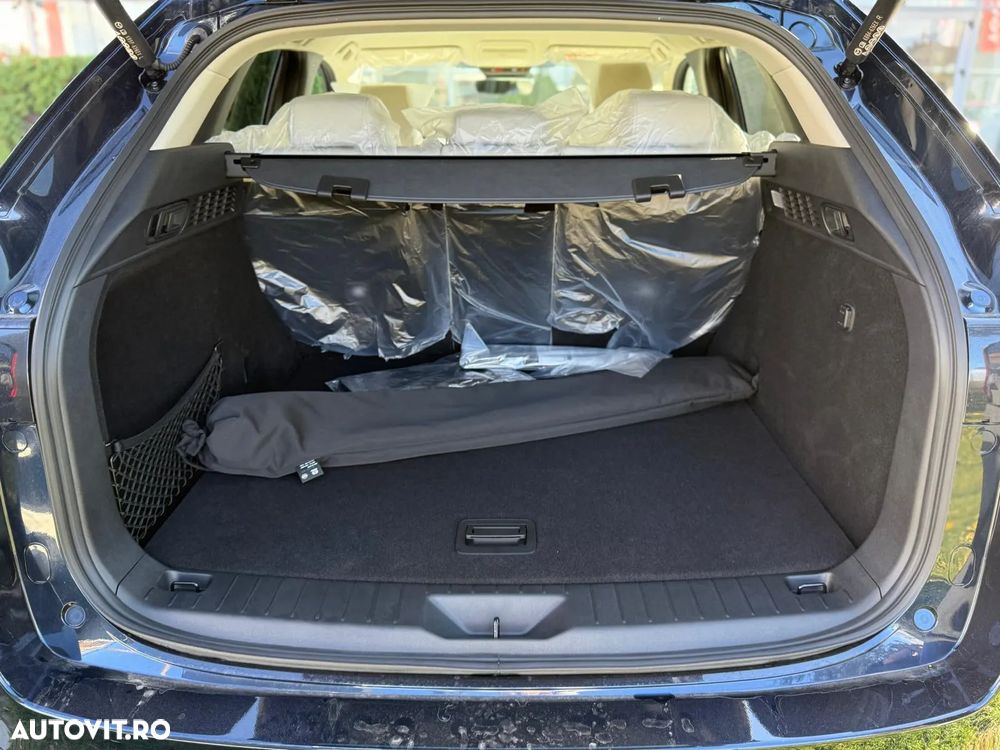 Mazda CX-60 e-Skyactiv PHEV Takumi - 11