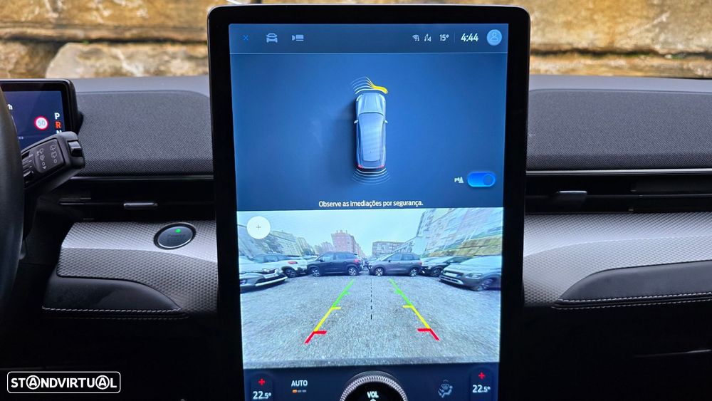 Ford Mustang Mach-E - 20