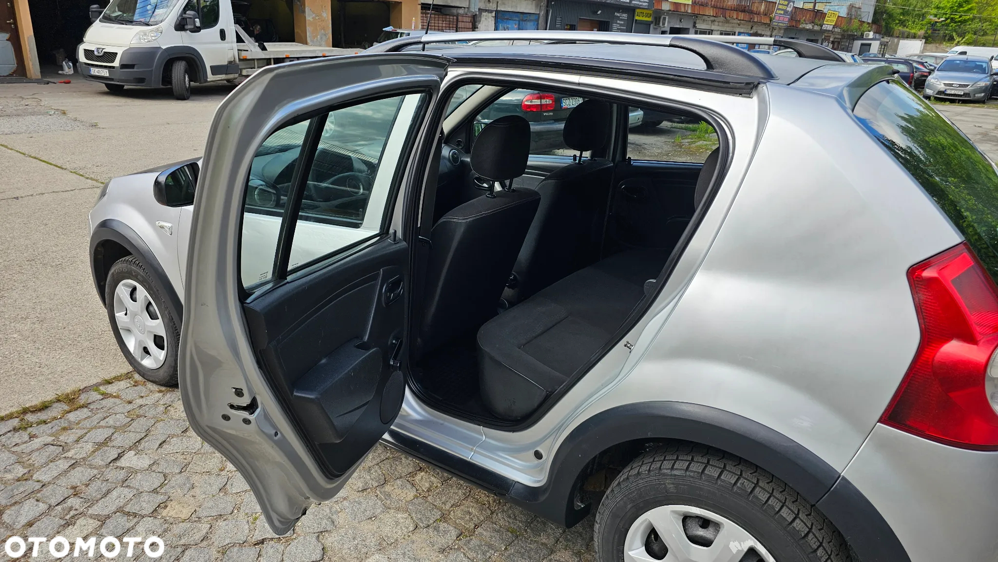 Dacia Sandero 1.6 Laureate - 13