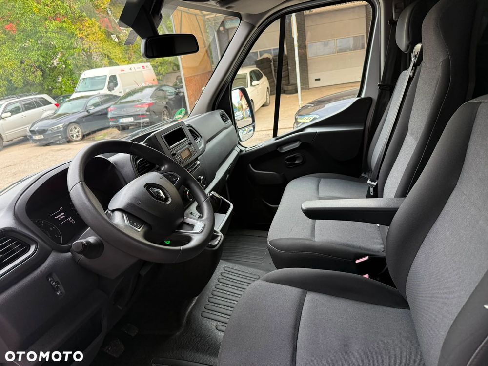 Renault Master 2.3 150KM, L3H2, Niski przebieg, Bardzo zadbany - 19