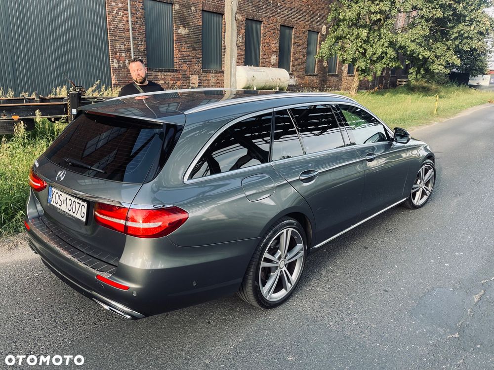 Mercedes-Benz Klasa E 220 d Business Edition 9G-TRONIC - 18