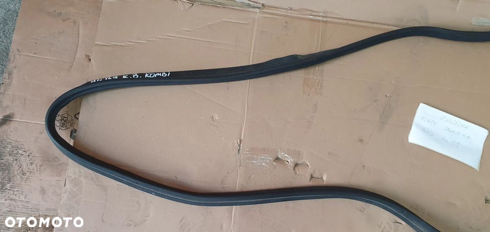 Uszczelka klapy bagażnika Audi A4 B9 Kombi 8W9827705B - 2
