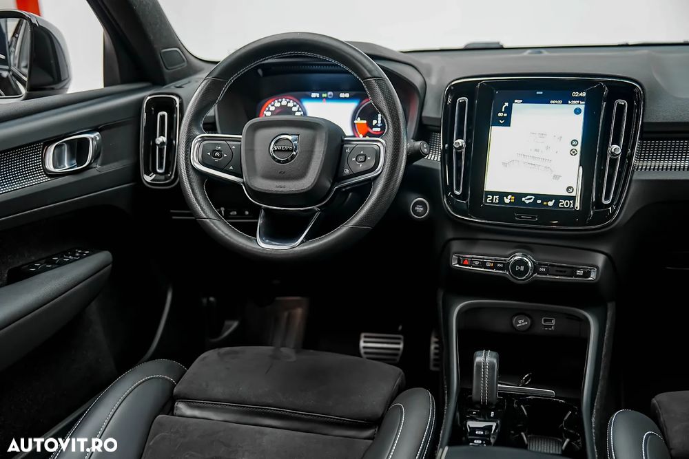 Volvo XC 40 T5 Recharge DKG RDesign Expression - 14