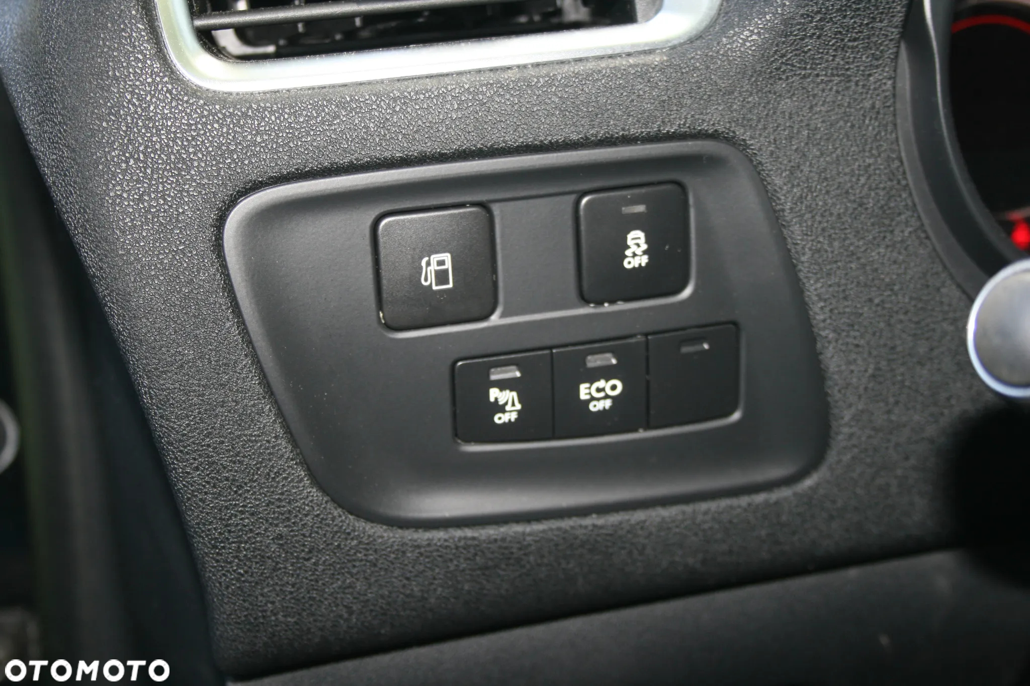 Citroën C4 1.2 e-THP Exclusive - 18