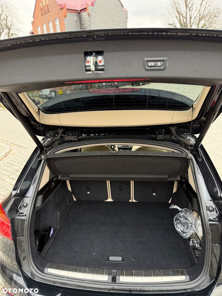 BMW X1 xDrive25d xLine - 6