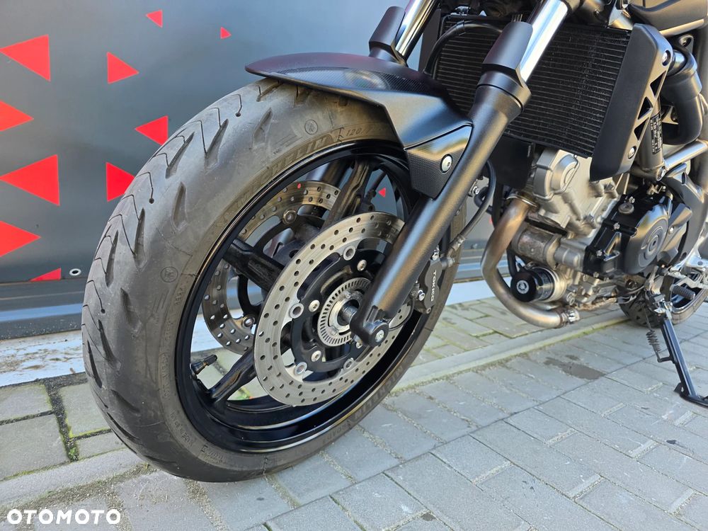 Suzuki SV - 14