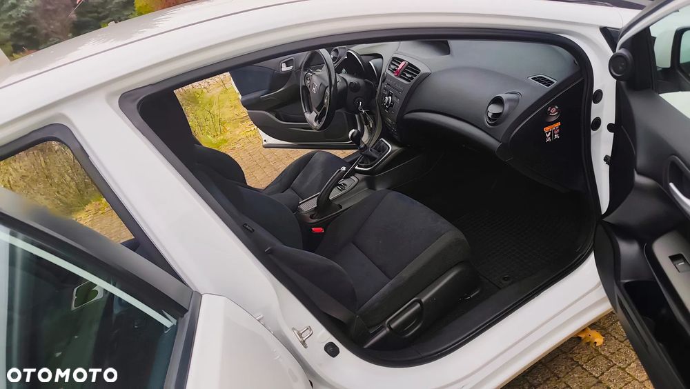 Honda Civic 1.8 Comfort Navi SD - 26