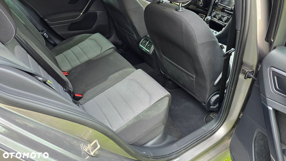 Volkswagen Golf 1.4 TSI BMT Highline - 19