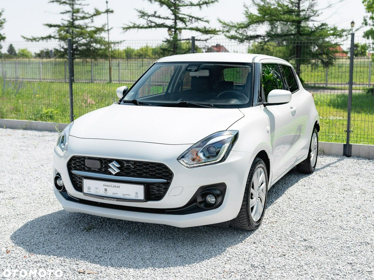 Suzuki Swift - 3