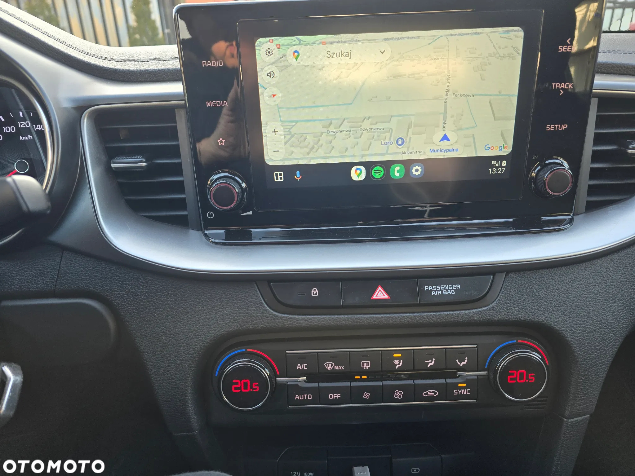 Kia Ceed - 7